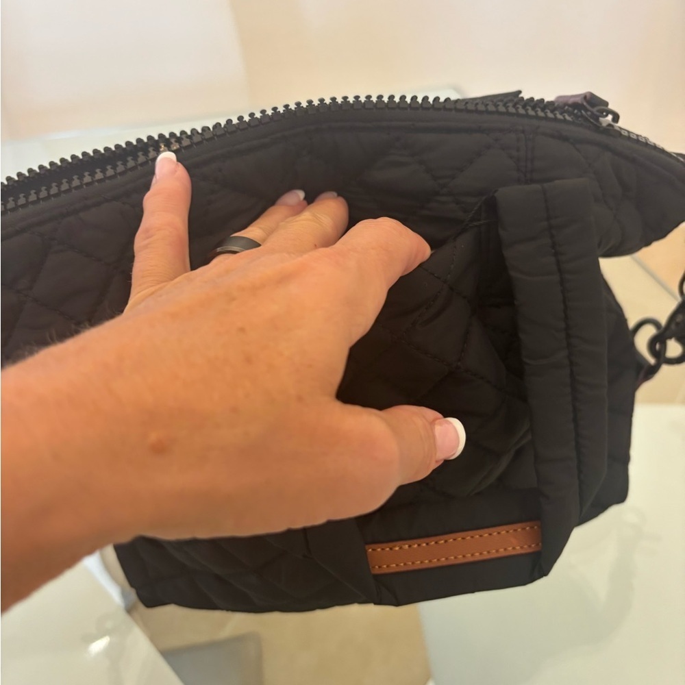 Quilted Black Handbag with Cossbody - Picture 5 of 6